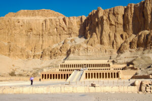 TEBE TOMBA DI HATSHEPSUT